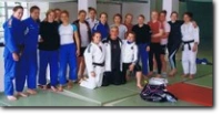 U20-Judo-Nationalmannschaft vor der gemeinsamen Regenerationseinheit mit Dr. Rolf Frester